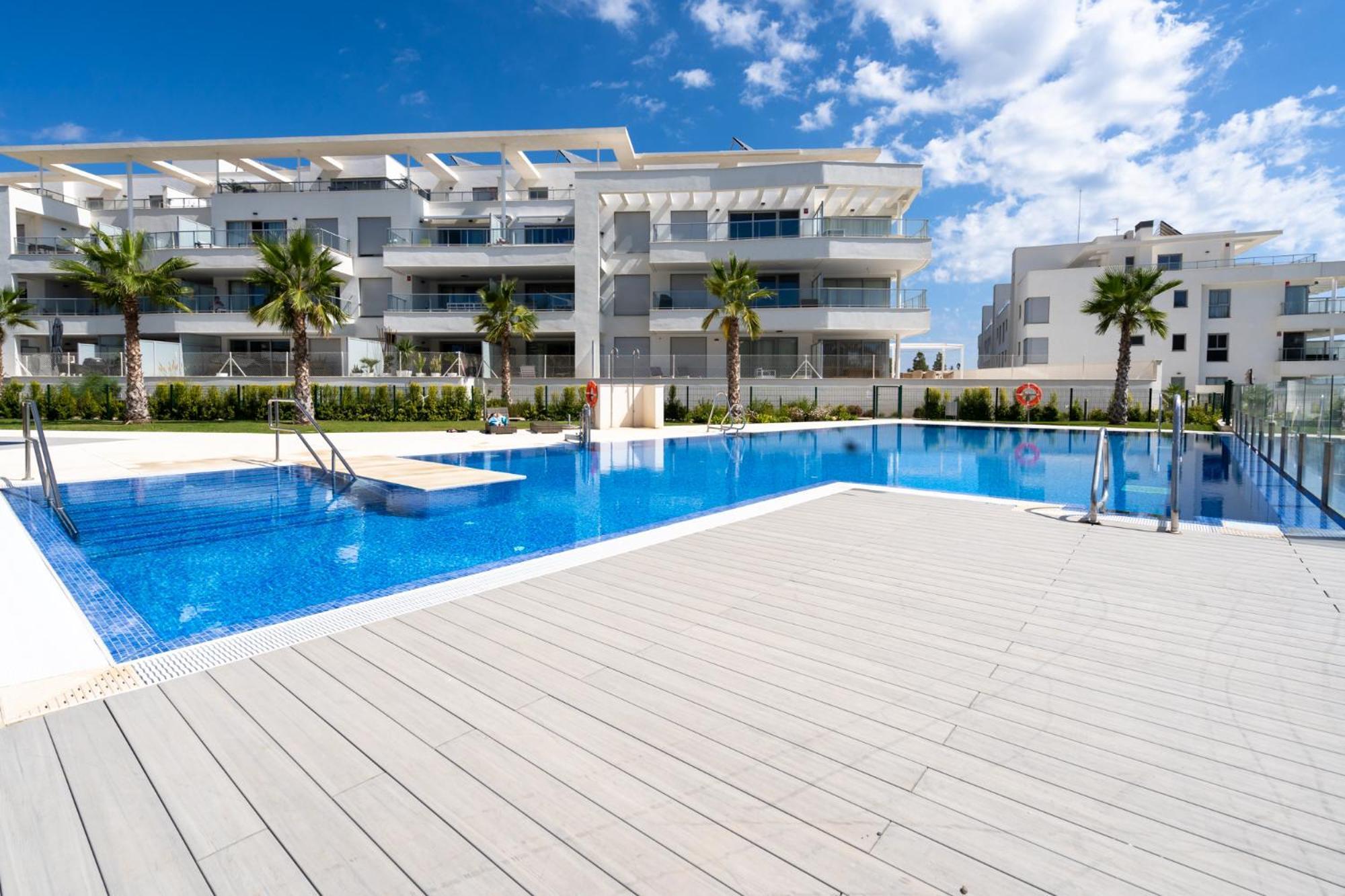Modern With Sea And Poolview Appartement *